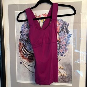 Lululemon tank size small